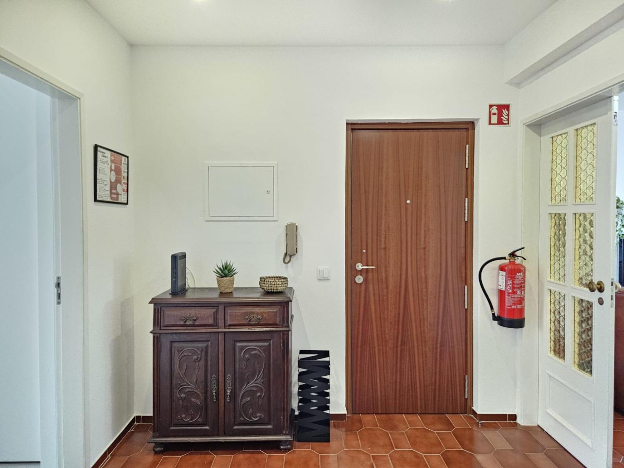Retiro Do Sol Apartment Lagos Luaran gambar